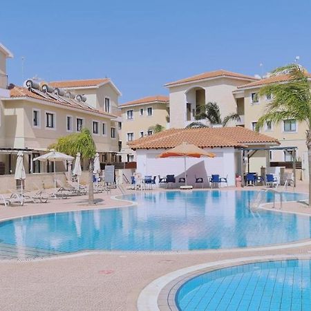 Stay Kyklades Resort & Spa Paralimni Exterior foto